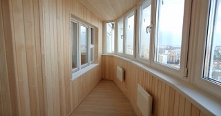 Отделка, остекление, утепление балконов в Истре от 211 руб. м/2.